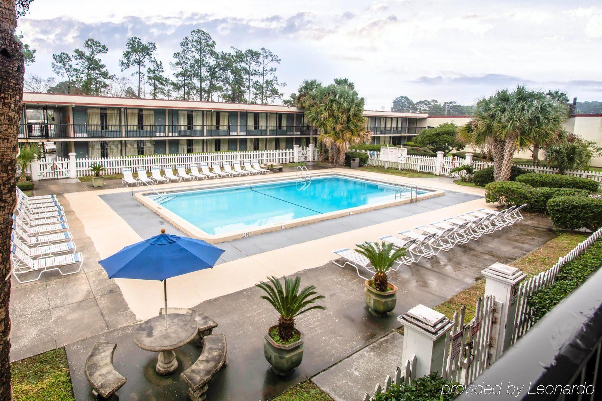 Rodeway Inn & Conference Center Orange Park Extérieur photo